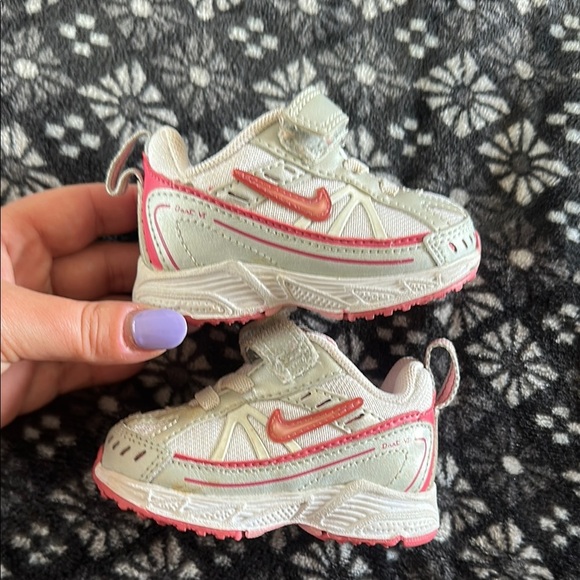 Nike Other - Y2K Nike Dart VI Baby Sneakers